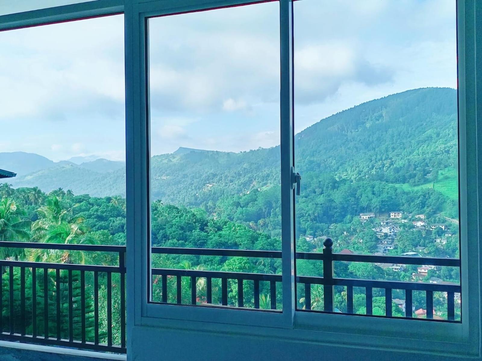 Appartamento Mountain View Kandy Esterno foto