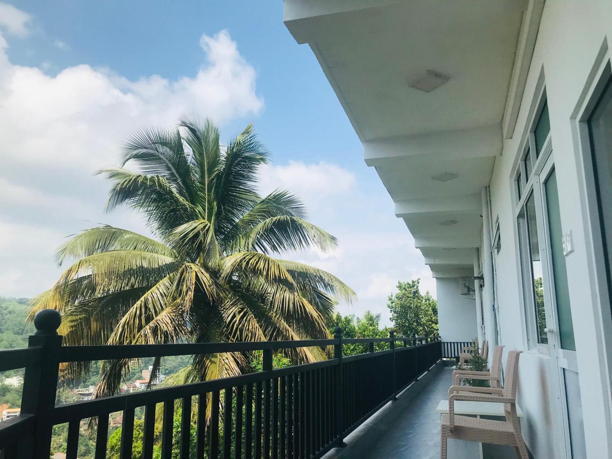 Appartamento Mountain View Kandy Esterno foto